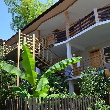 Sun Hotel Guest House ピツンダ エクステリア 写真